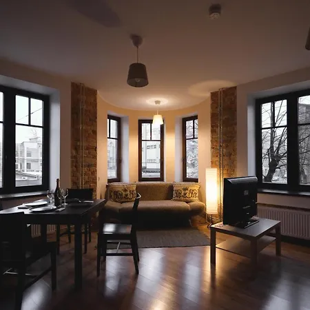 Stylish Studio In Quiet Center Apartamento